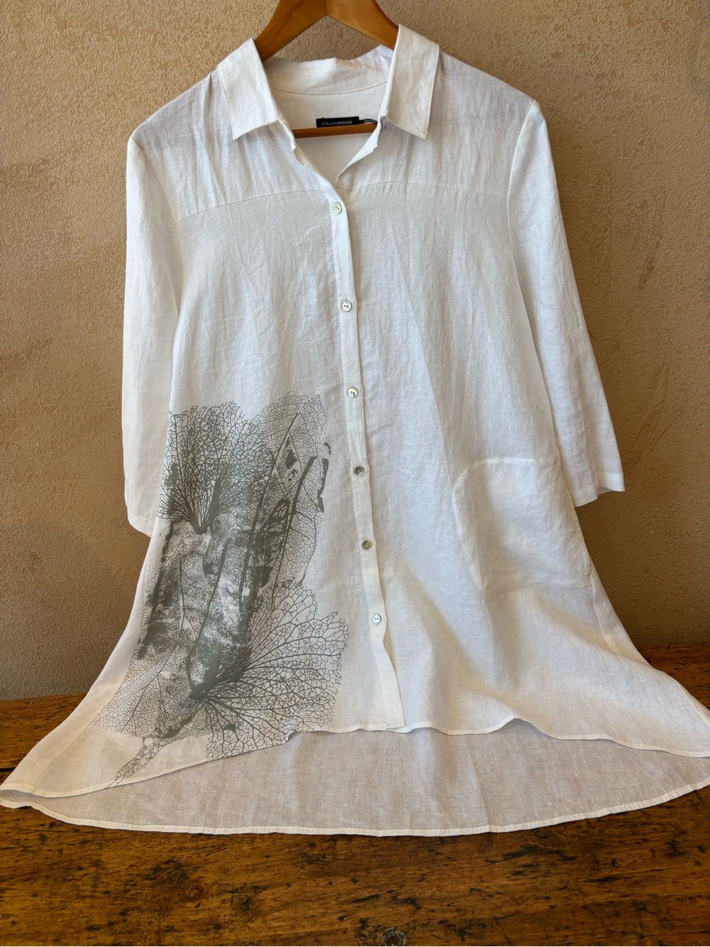 Stella Carakasi White Linen Button-Front Tunic with Gray Botanical Motif